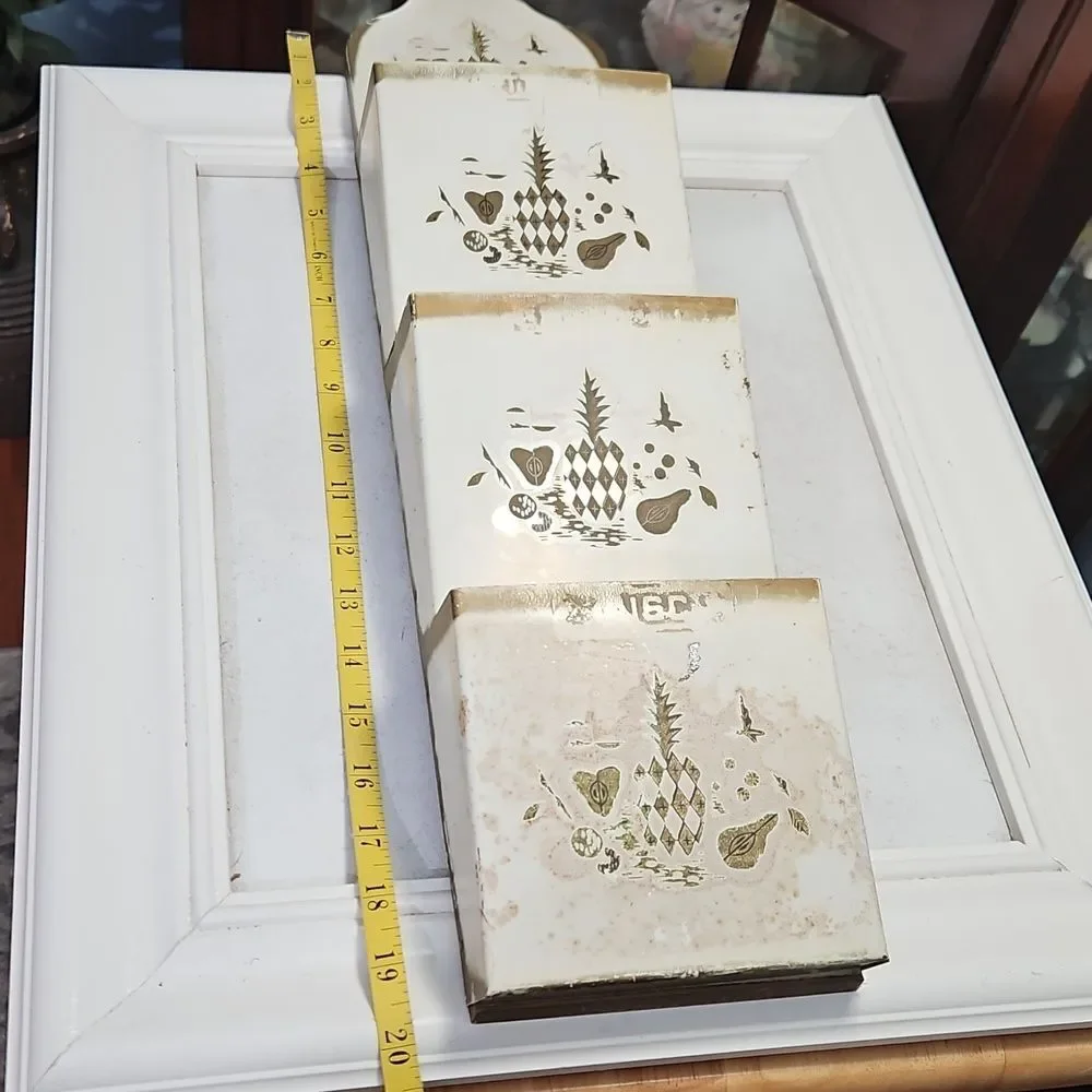 Vintage White and Gold Wall Organizer